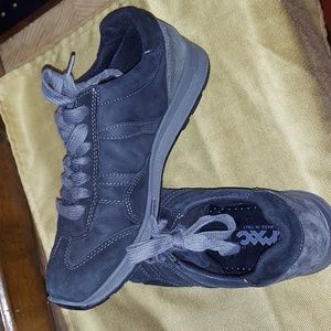 IMAC Men's Walking Shoes Euro size 39/US Size 6.5 to 7